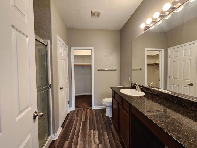 Building Photo - Beautiful Single Story 3 Bedroom close to Cadence