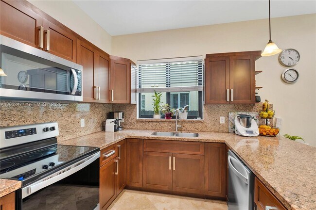 Building Photo - 3141 Day Ave