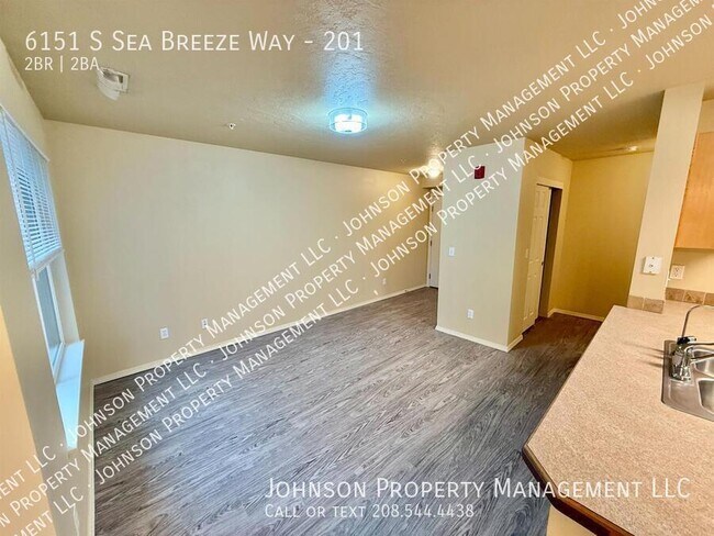 Building Photo - 6151 S Sea Breeze Way