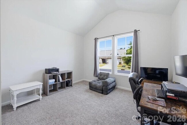 Building Photo - Single Family Home