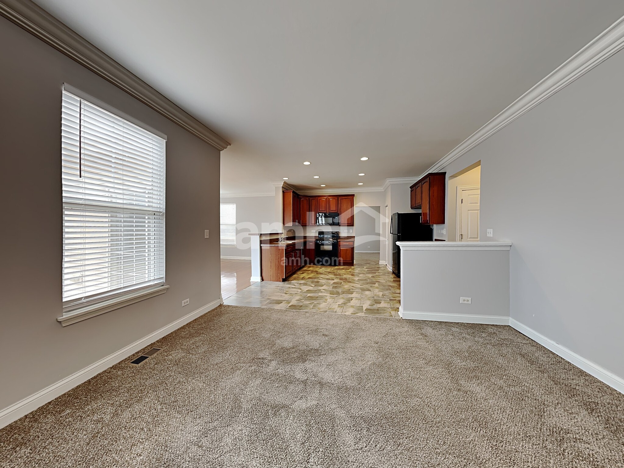 Building Photo - 2087 Kate Dr