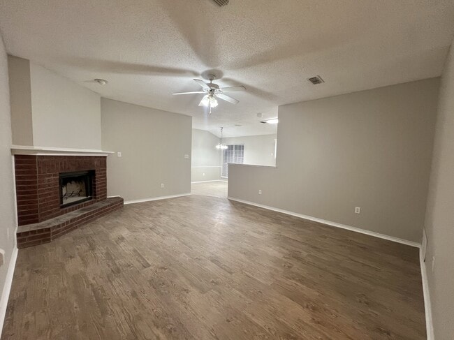 Building Photo - 6542 88th St