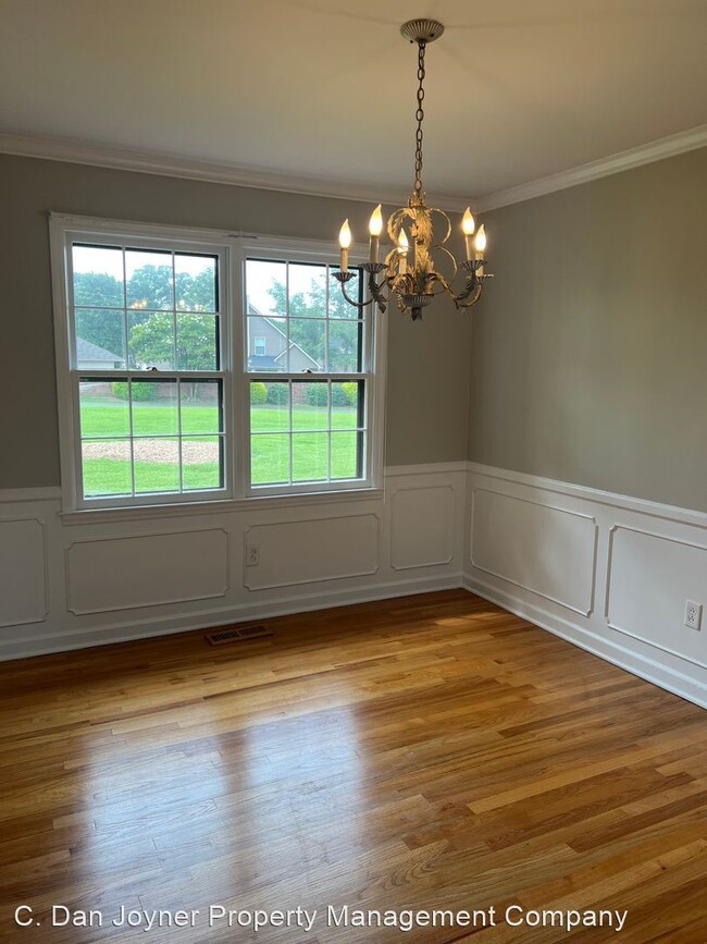Building Photo - 4 br, 2 bath House - 205 Hammett Road