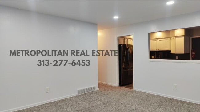 Building Photo - 6973 Chirrewa St