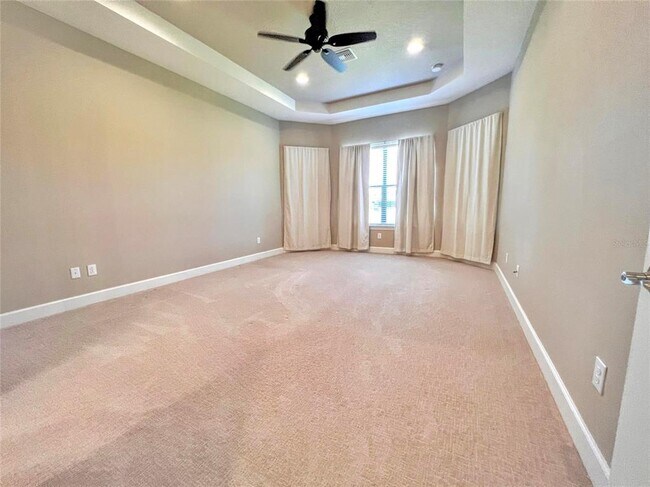 Building Photo - 5664 Cantucci St