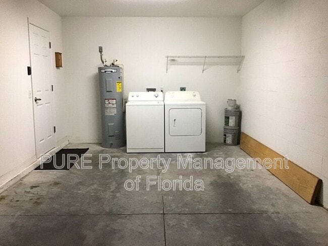 Building Photo - 7128 SE 124th Ln