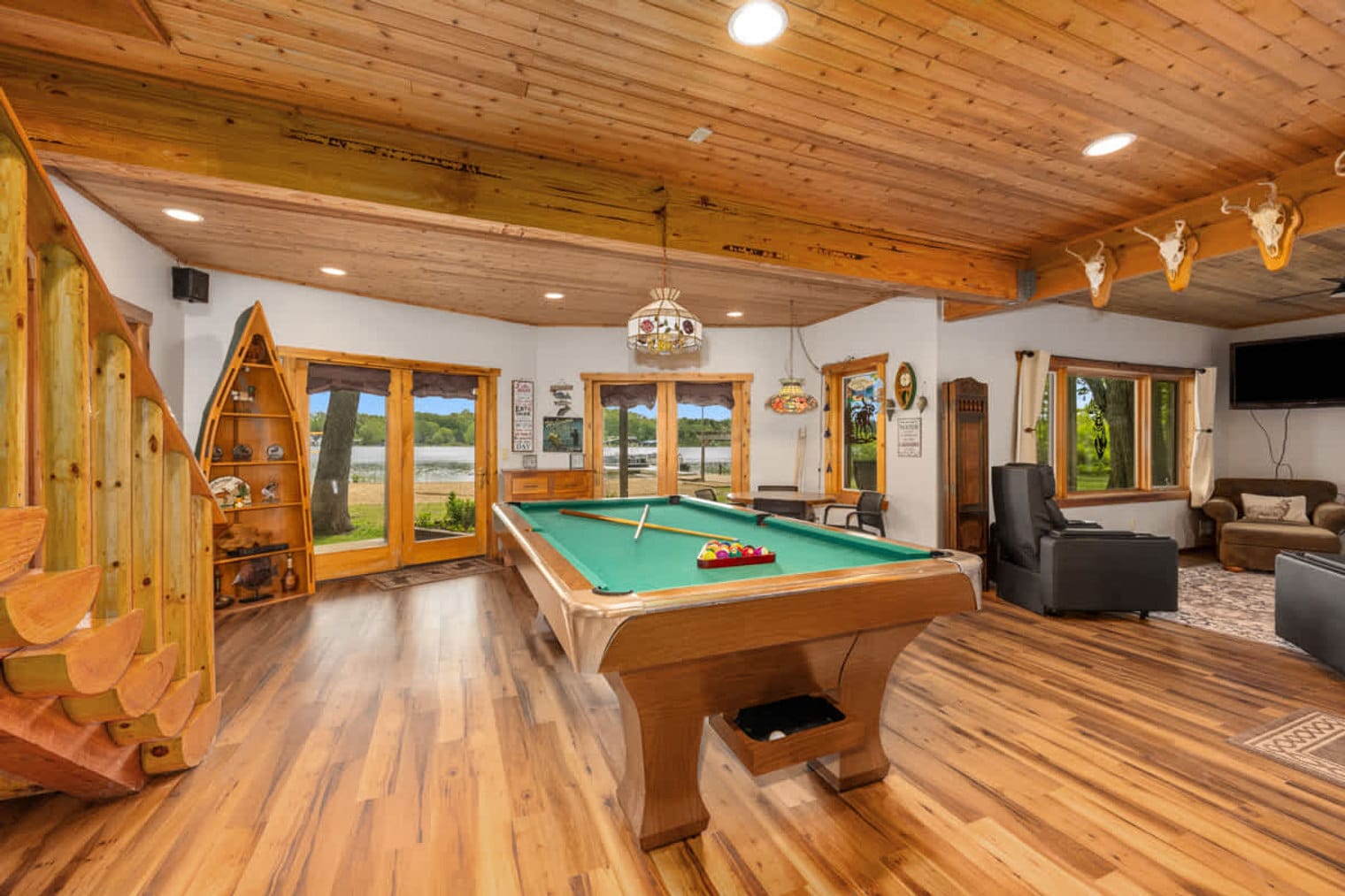 Building Photo - 5000 Gahan St NE