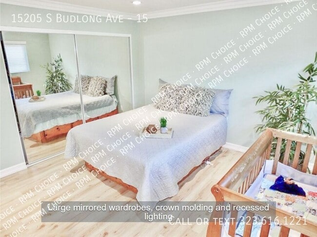 Building Photo - 15205 Budlong Ave