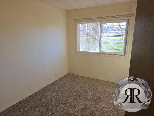 Building Photo - 2 Bedroom, 1 bath, Singlewide Manufactured Home in Selah