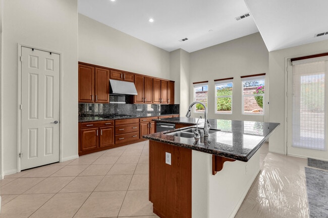 Building Photo - 81636 Rancho Santana Dr