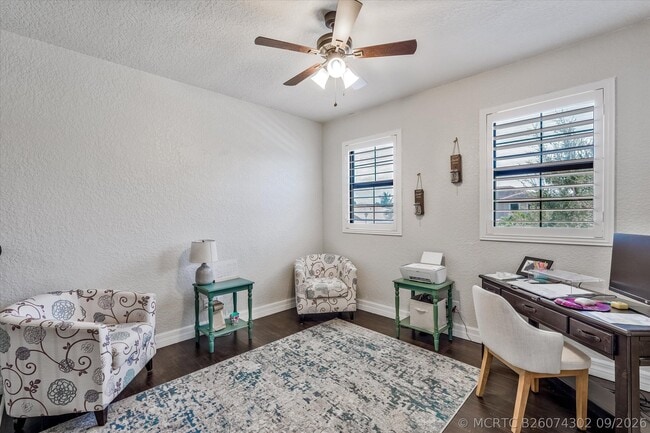 Building Photo - 4381 SW Gossamer Cir