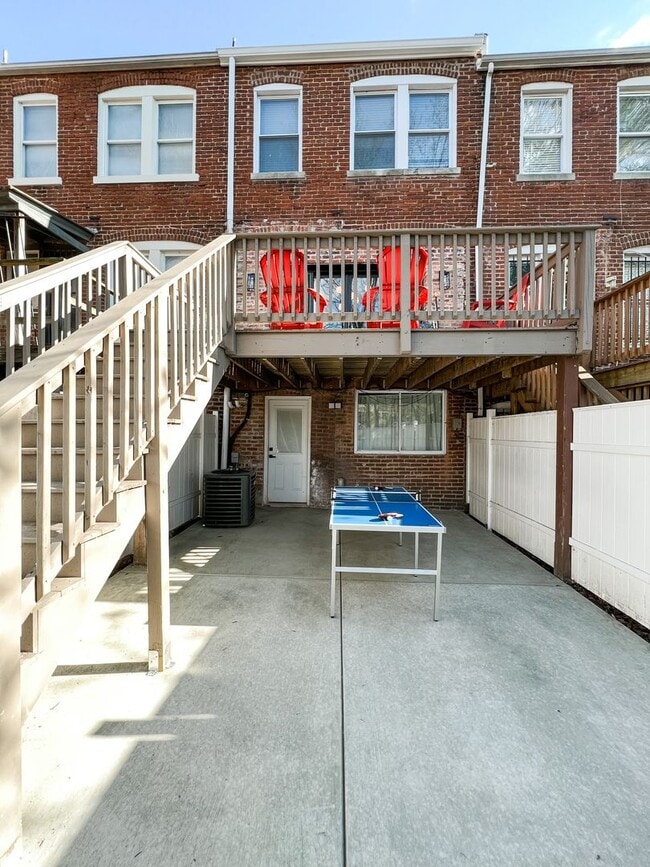 Building Photo - Heart of Brookland | Practically Perfect 4BD 2.5 BTH Townhouse| Fabulous Outdoor Space