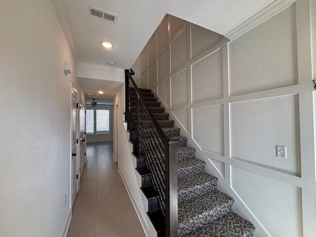 Building Photo - 3 BR/2.5BA | Newly Renovated Single Family Home | 2-Car Covered Parking | In Park Hill Schools