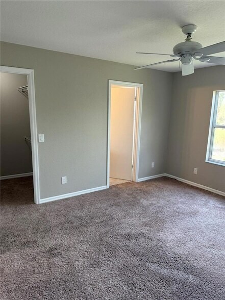 Building Photo - 2444 Summerfield Way