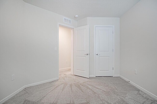 Building Photo - 1721 Delightful Dr