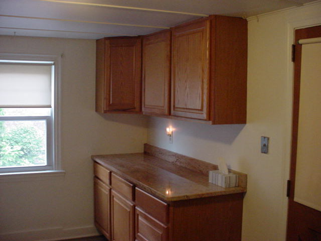 Building Photo - 719 Bethlehem Pike
