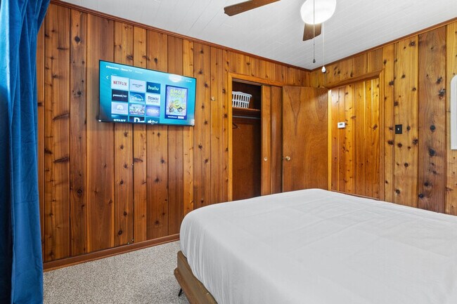 Building Photo - 264 Euharlee Rd SW