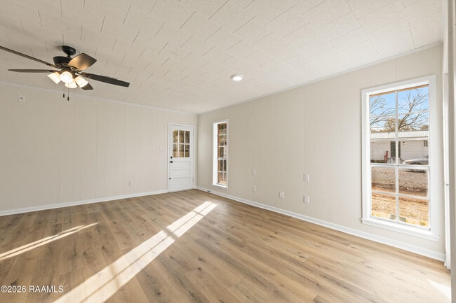 Building Photo - 240 N College Rd