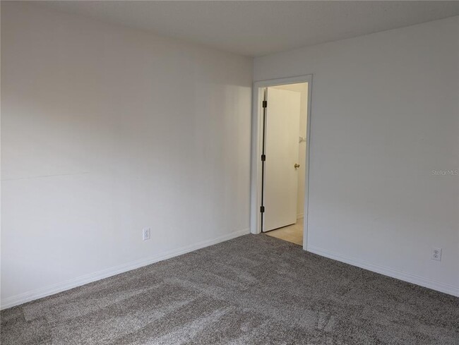 Building Photo - 4110 Waterside Island Ct