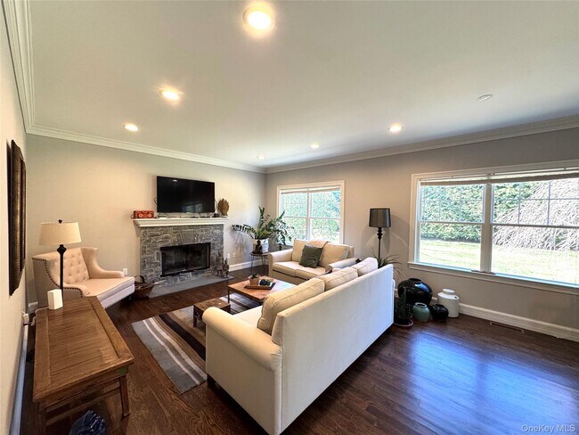 Building Photo - 5 Sonny Trail