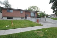 Building Photo - 810 N 600 E