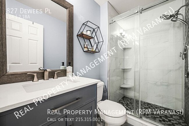 Building Photo - 827 Dewees Pl