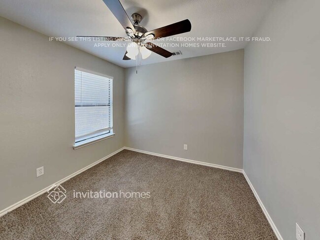 Building Photo - 2204 Amhearst Ct