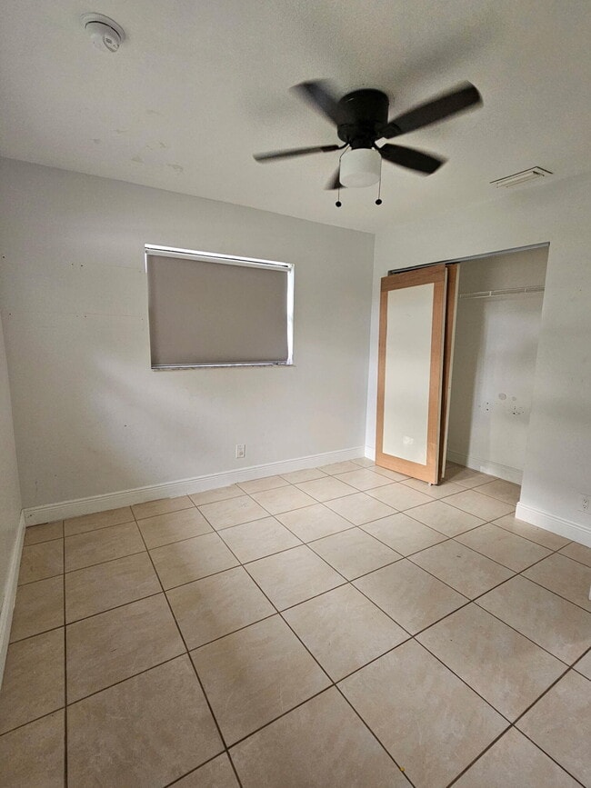 Building Photo - 297 NW 1st Ave