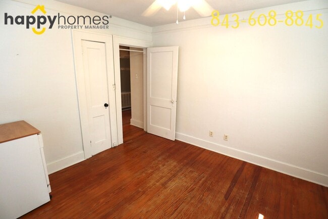 Building Photo - Cozy 2 bedroom 1 bath home in trendy Riverland Terrace!