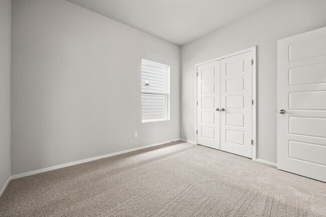 Building Photo - Charming 3-Bedroom Home Near Kyle & San Ma...