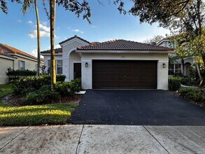 Building Photo - 1761 Aspen Ln