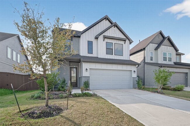 Building Photo - 16915 Chapel Knox Dr