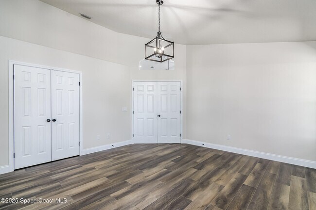 Building Photo - 480 Prestwick Ct