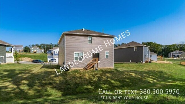 Building Photo - 163 Badger Pass