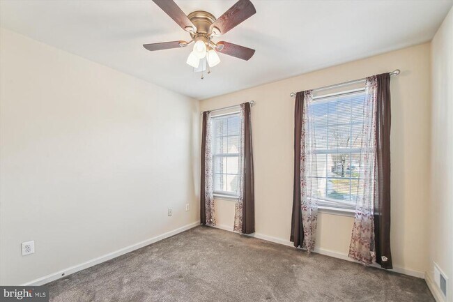 Building Photo - 632 Highland Farms Cir