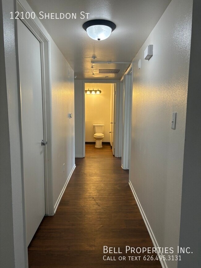 Building Photo - 12100 Sheldon St