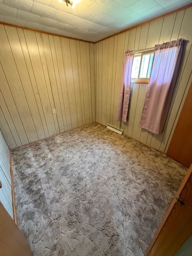 Building Photo - 4 Bed 1 Bath Single Family Home in Colby