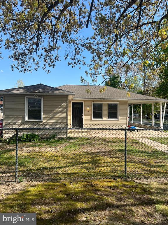 Building Photo - 19 W Maiden Ln