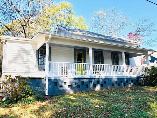 Building Photo - 335 Plum St