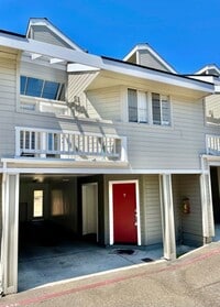 Building Photo - Desirable Pine Creek Condo by CAL POLY, 2 bedroom, 2 Bath + Den and Loft