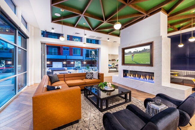 Building Photo - Radiate