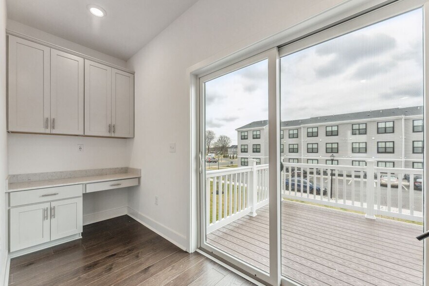 Building Photo - 46 Mariveles Way