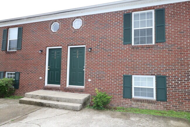 Building Photo - 238 Lakeview Dr