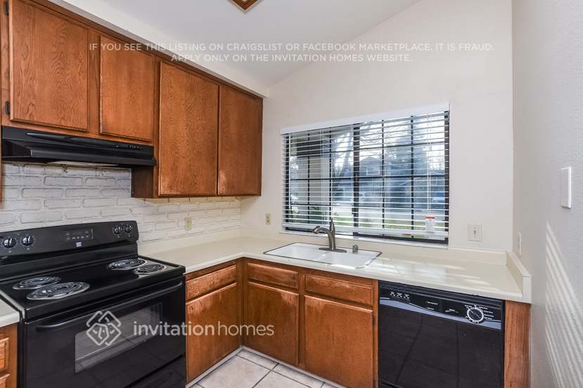 Building Photo - 3609 Rio Pacifica Way