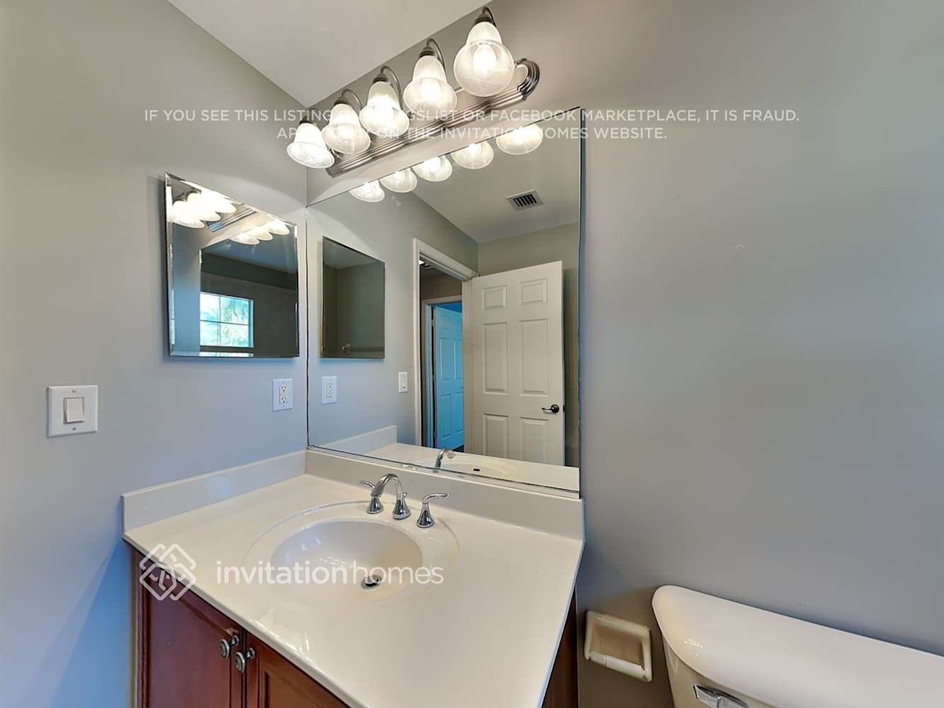 Building Photo - 10406 Pearwood Pl