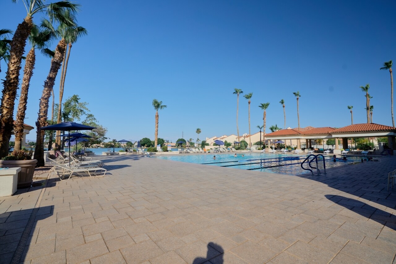 Building Photo - 1317 N Palmsprings Dr