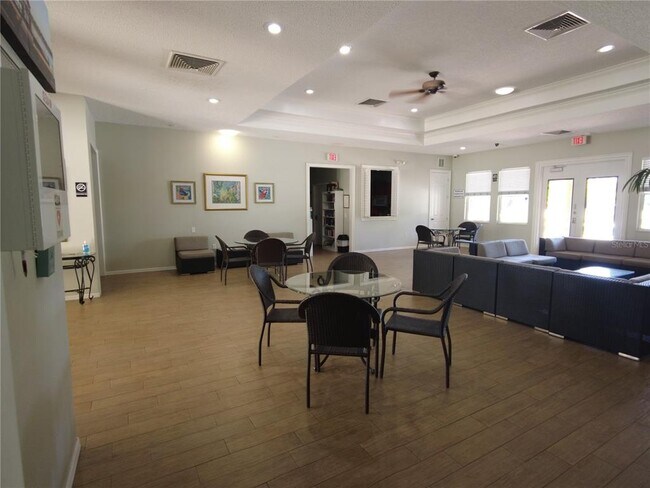 Building Photo - 13201 Indian Creek Dr