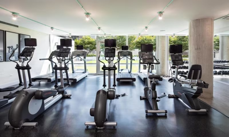 Building Photo - 1459 S State St