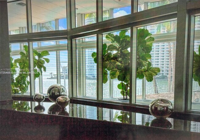 Building Photo - 335 S Biscayne Blvd