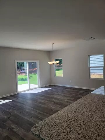 Building Photo - 201 Joneshaven Dr